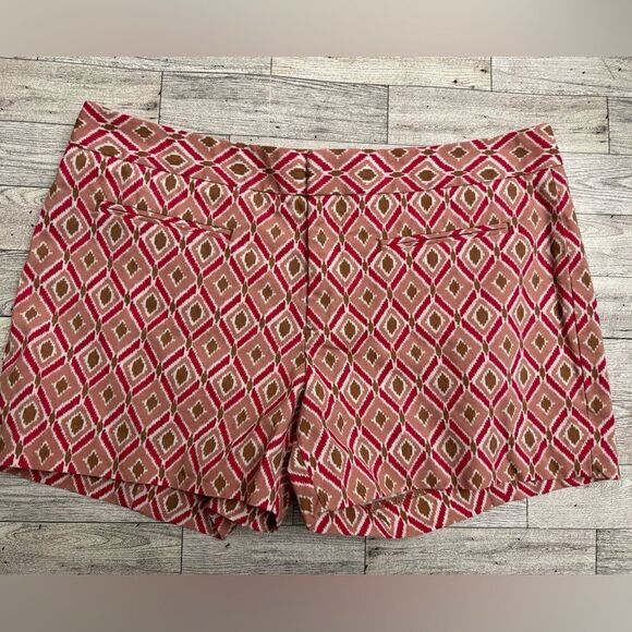 Gap Pink & Tan Geometric Print Shorts Size 6 - Picture 1 of 4